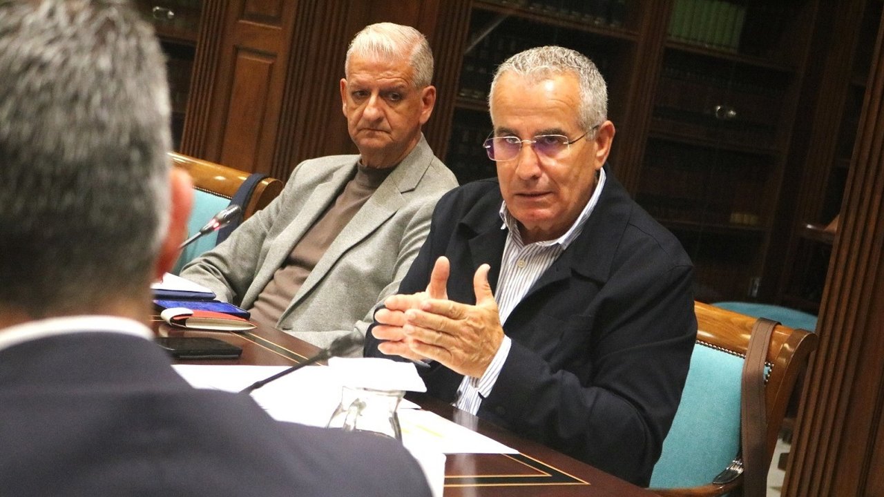 Mario Cabrera en Comision de Agricultura del Parlamento.