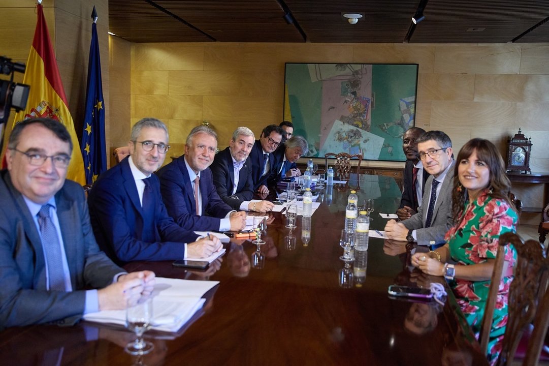 Reunión del Gobierno de Canarias con los grupos del Congreso.