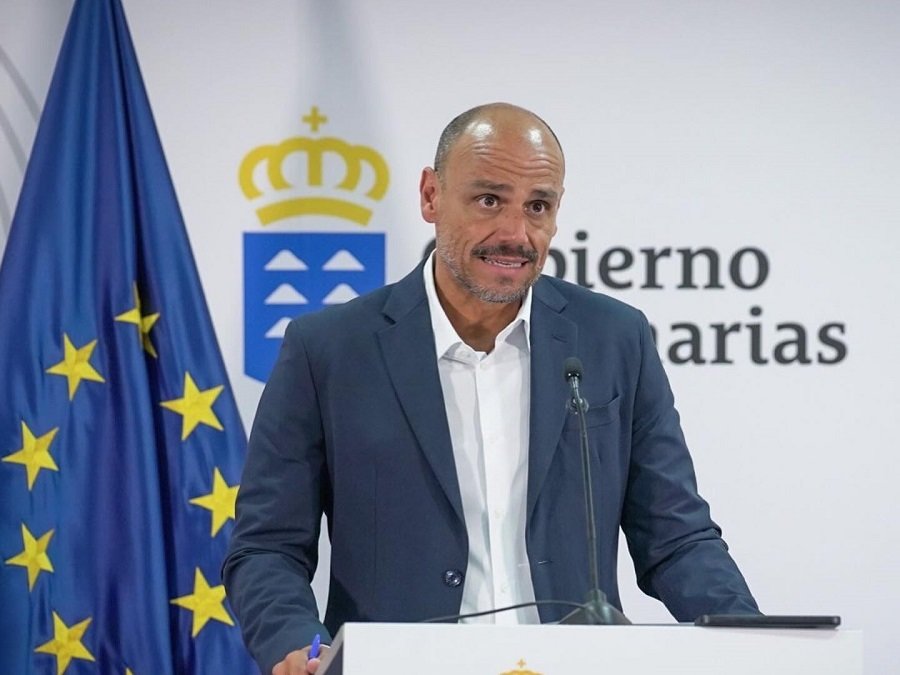 El viceconsejero de Presidencia y portavoz del Gobierno de Canarias, Alfonso Cabello (1)