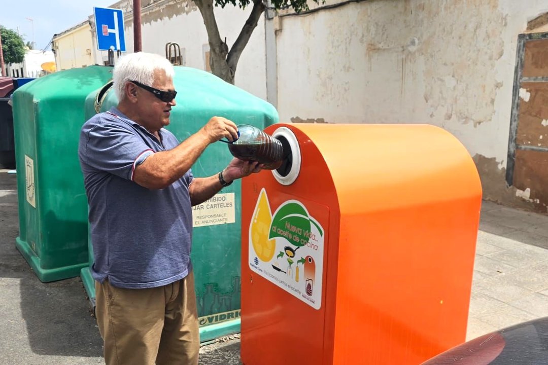 Contenedor de recogida de aceite en la capital majorera.