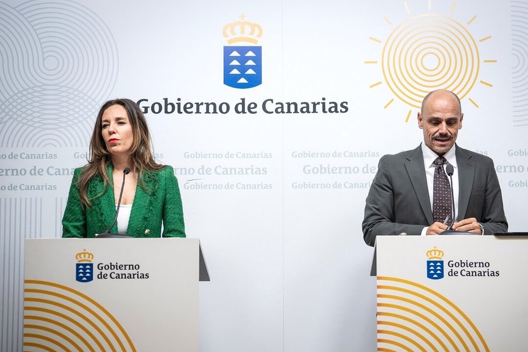 Jéssica de León y Alfonso Cabello, tras el Consejo de Gobierno del 26 de diciembre.