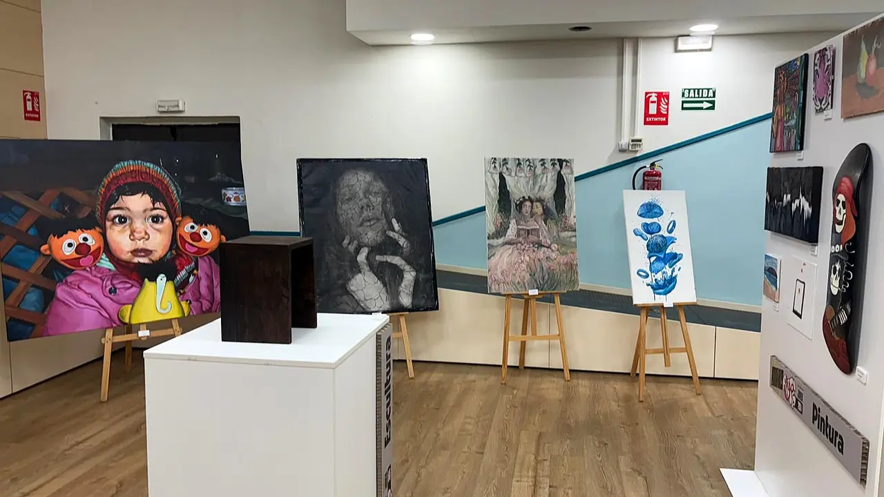 Exposición Maxo Arte Tour