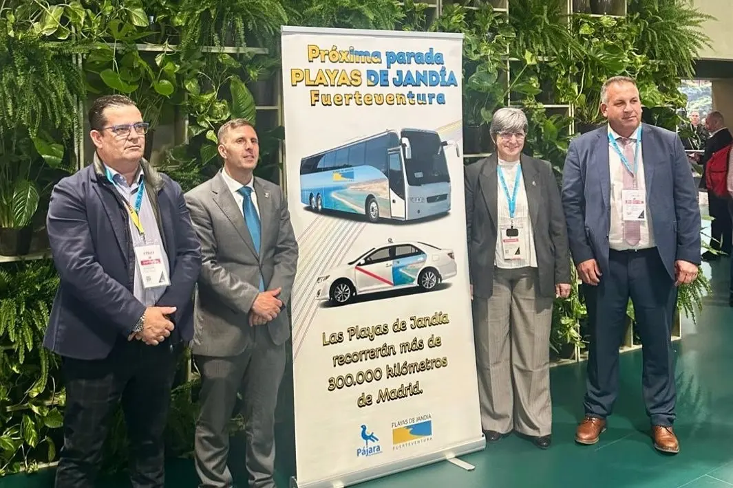 Campaña turística de Pájara en FITUR, promocionando las Playas de Jandía.