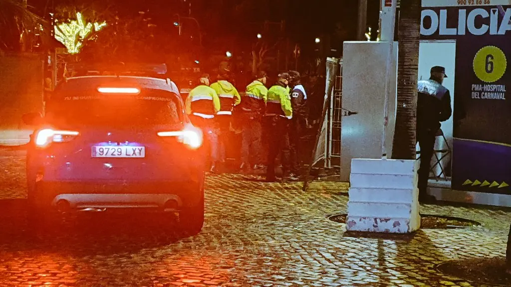 Dispositivo de Seguridad y Emergencias. Imagen del CECOPAL de Santa Cruz de Tenerife, estos carnavales.