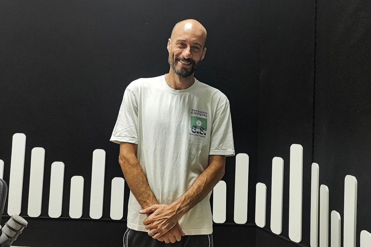 DJ CHK, en el estudio de Fuerteventura Digital